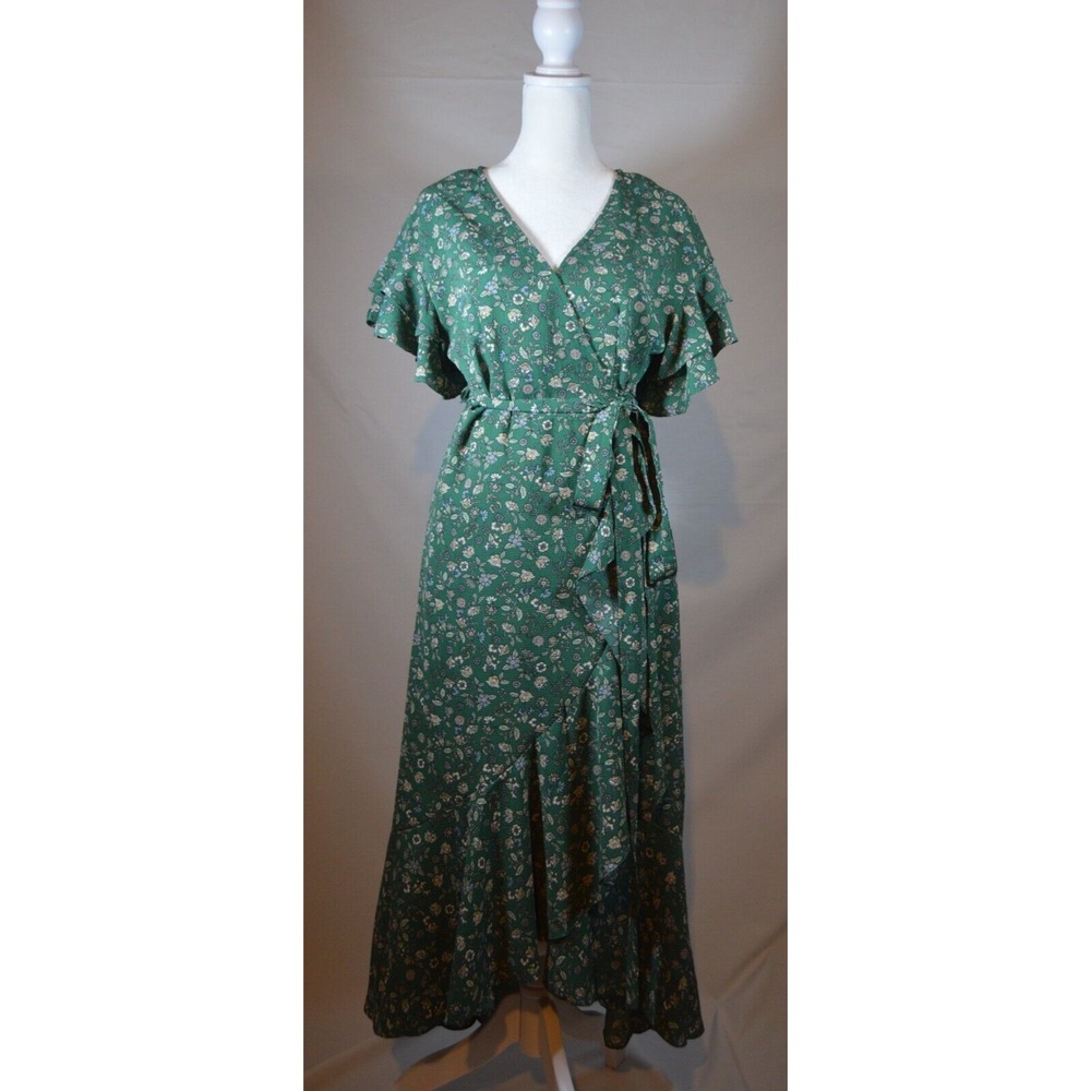 Max studio Size XS Wrap Midi Dress Green Floral Print